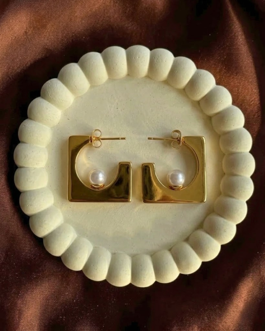 Pearl Square Hoops