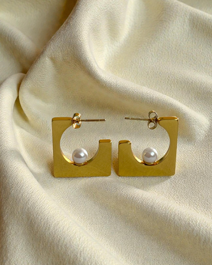 Pearl Square Hoops